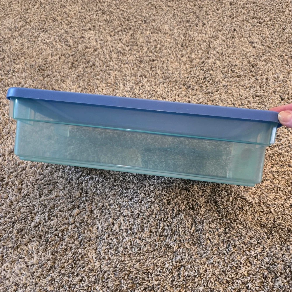 Rubbermaid vintage 1990
